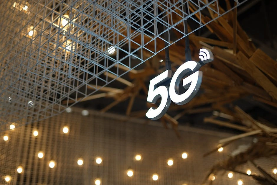 深圳 2023 計(jì)劃新增 5G 基站一萬(wàn)個(gè)，全市平均下載速率提高至 500Mbps