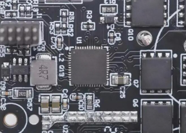 回收 [Micron] 存儲器芯片：回收 NOR 閃存存儲器 IC、Xccela? 閃存存儲器 IC、NAND 閃存存儲器 IC